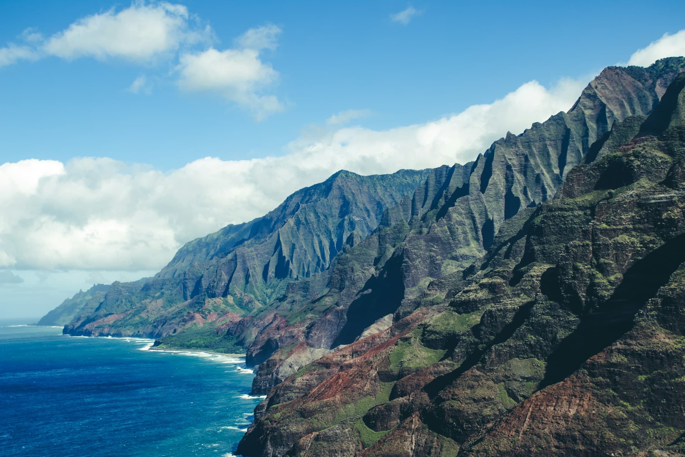 The Nā Pali coastline on Kauaʻi, Hawaii